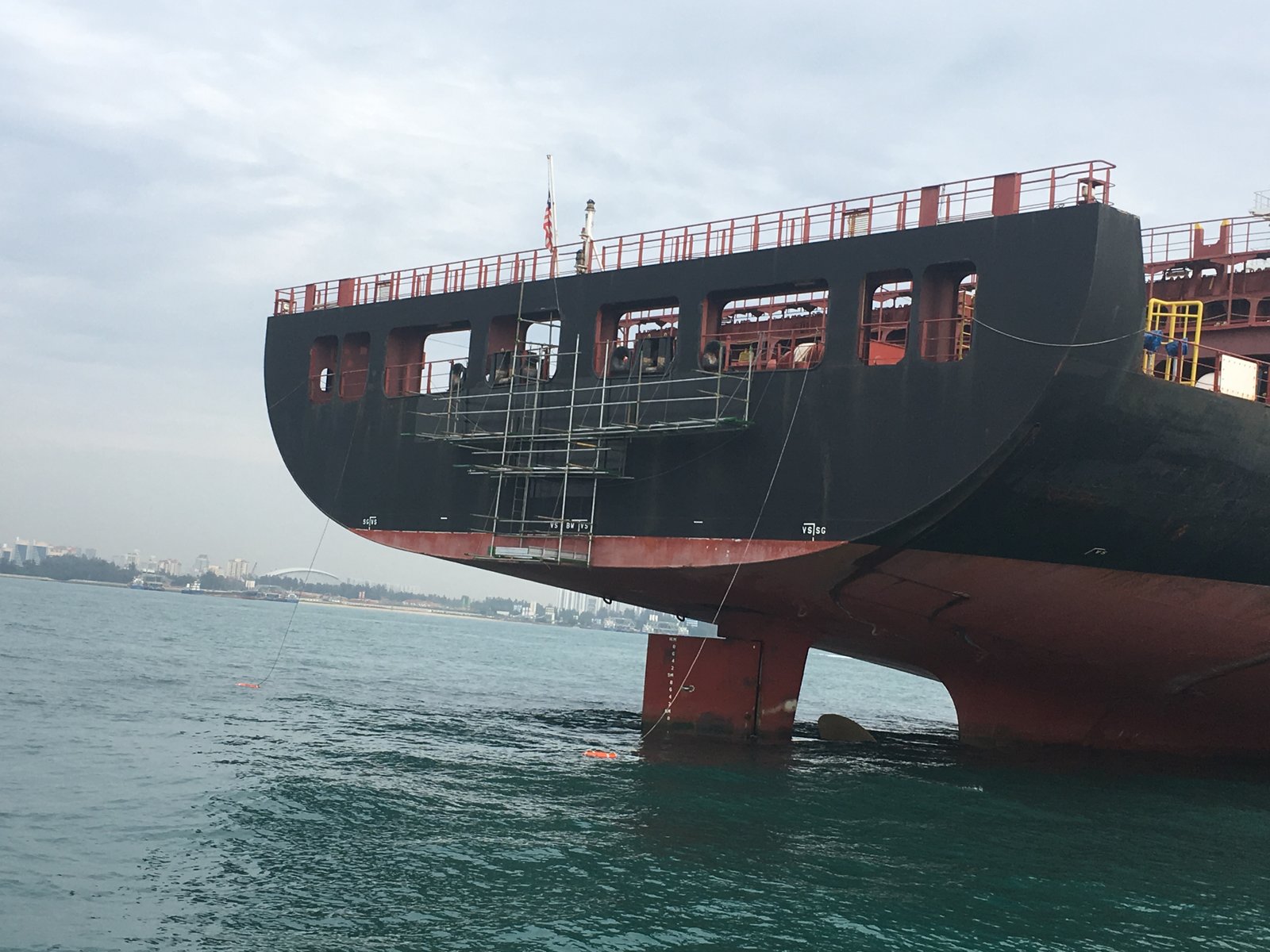 Ship name painting works